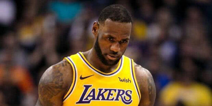 詹姆斯在nba的名望,詹姆斯在nba的名望怎么样