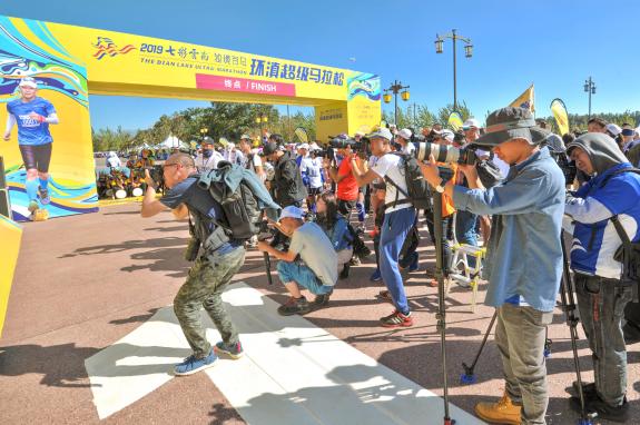 滇峰之路 奔跑不止 2019七彩云南·秘境百马环滇超级马拉松圆满落幕