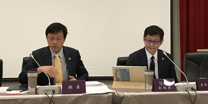 岛内高教招生遇危机?台多所大学博士课程