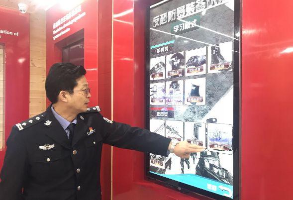 “网红黑科技”上线！宁夏首家反恐体验馆今日正式运营！