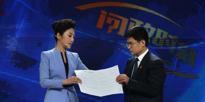 西安教育局电视问政得分仅21.89 有干部坦言丢