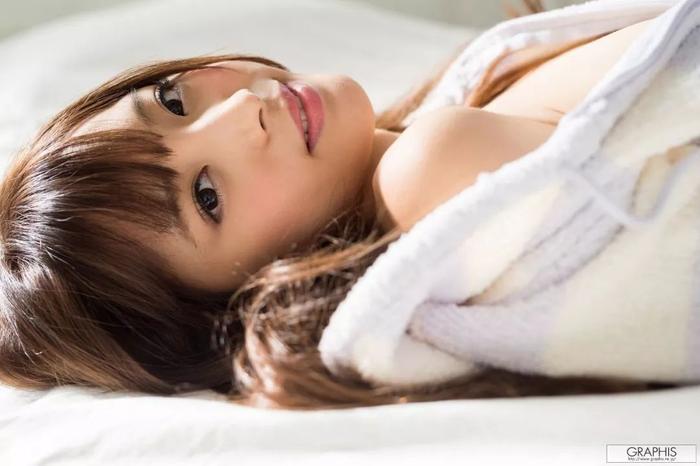 写真 | 桃乃木香奈『 Dazzling fruit 』