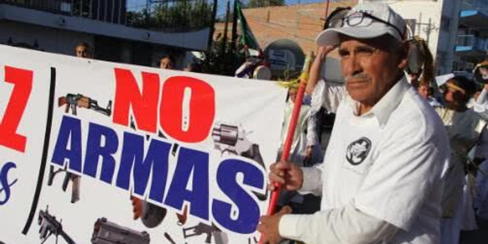 墨西哥发生枪击案 至少11名球迷丧生2人受伤