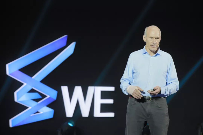 王俊凯聊天视频曝光网络，没想到他还有这样一层身份……