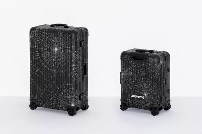 潮闻快食丨Supreme x RIMOWA 全新联名系列登场；HUMAN MADE 发布涩谷全新门店开业限定系列！