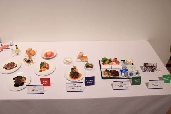 全日空A380飞机机上配餐 摄影:官网