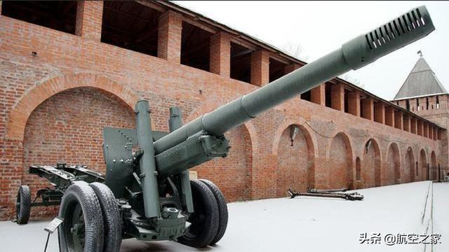 军事百科 一发就雷霆万钧，榴弹炮和加农炮有什么区别？
