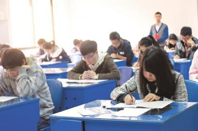 考生答卷。