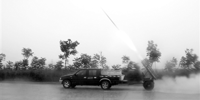 南京人工增雨除霾将近五年 总体效果不错 但仅