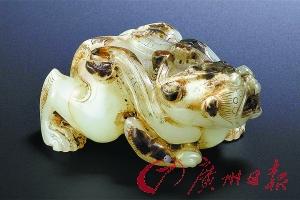 青玉雕辟邪
