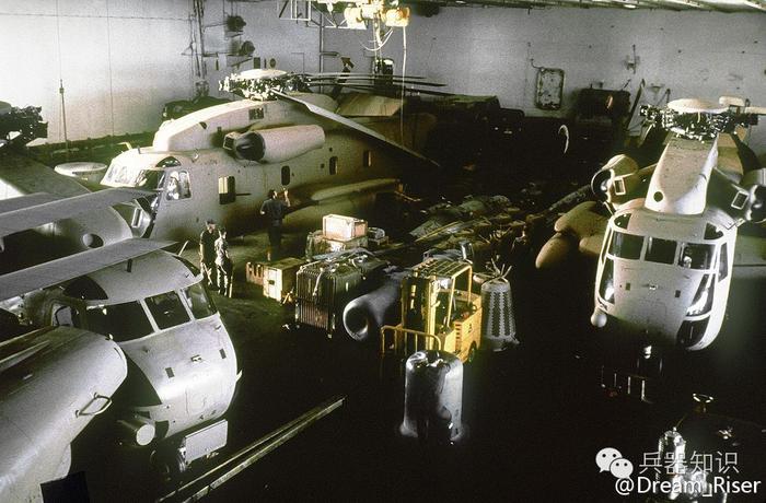 美军尼米兹级10艘航空母舰的三个发展阶段