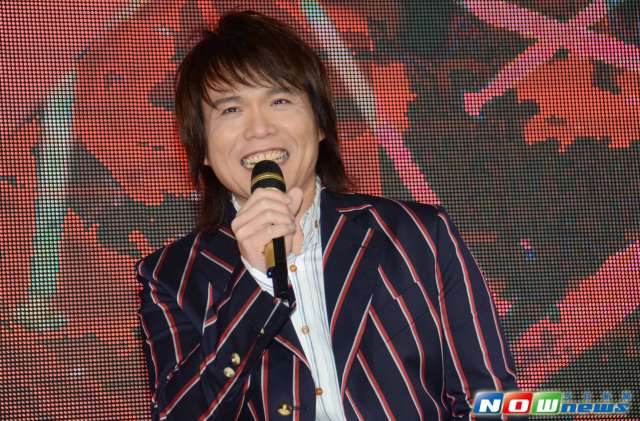 歌手吴俊霖登上“新”台币 网友吹起“伍佰热潮”