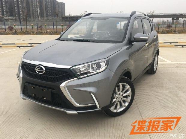 内饰新风格 曝陆风小型SUV E36内饰谍照