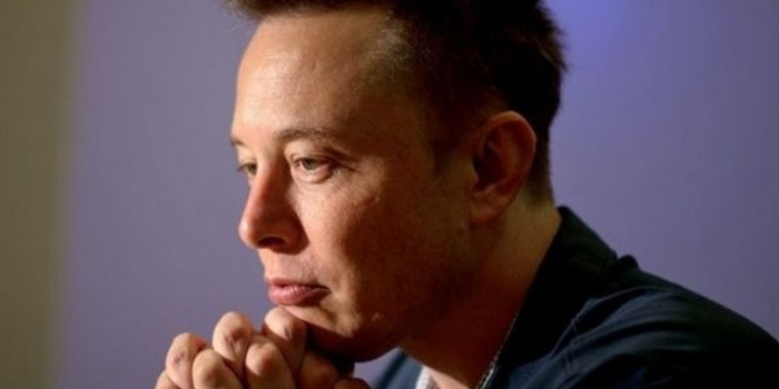 特斯拉股价大跌 马斯克身价缩水5亿美金