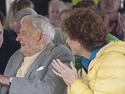 洛克菲勒家族热衷慈善：成为石油大亨前就捐1/10收入