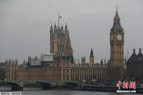 英国国会24日以书面声明的方式证实，当地时间24日发现有“未获授权的意图要进入国会议员的使用者帐户”，国会除了持续在调查事件，也会进一步采取措施来确保电脑系统的安全。