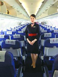东航日籍乘务长有个“百宝箱”