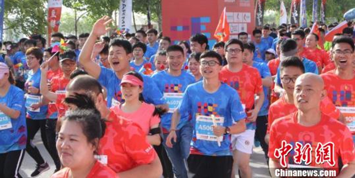 2017河北十公里超级联赛在石家庄热力开跑