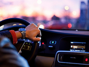 女子滴滴打车遇疑似精神有问题司机 无从业资格证