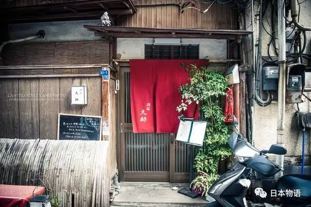 你知道日本酒馆门口的绿灯笼和黄灯笼的区别吗 | 日本文化