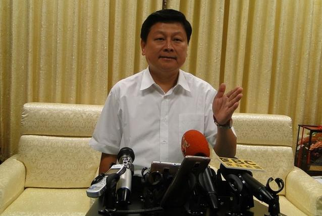 傅崐萁被控涉炒作股票遭判刑 批此举为政治判决意图明显