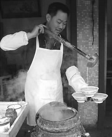 一碗咸豆浆,由于他的坚持,做成了非物质文化遗产