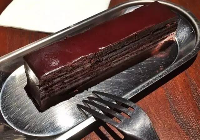 北京这8家甜品店的巧克力蛋糕，好吃的能够让你出卖灵魂，沾一口就停不下来…