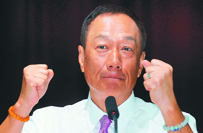 郭台铭高调出走美国 蔡英文还能无感到几时?