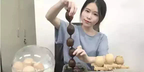 丝袜茶鸡蛋