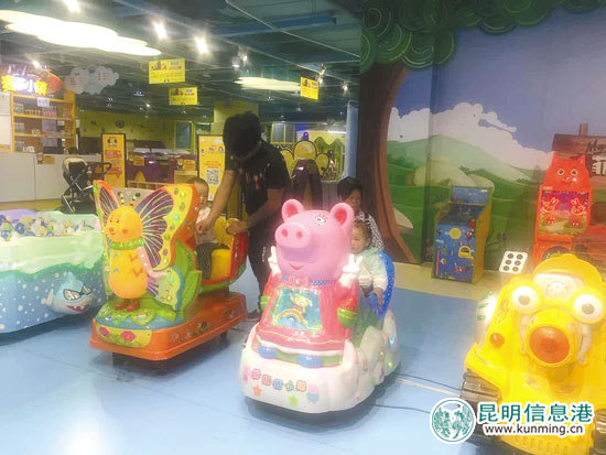 商场游乐设施有管理空白 律师:应及时排查安全隐患