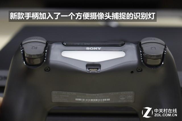 PS4开始沿用的手柄增加了一个便于进行体感的灯