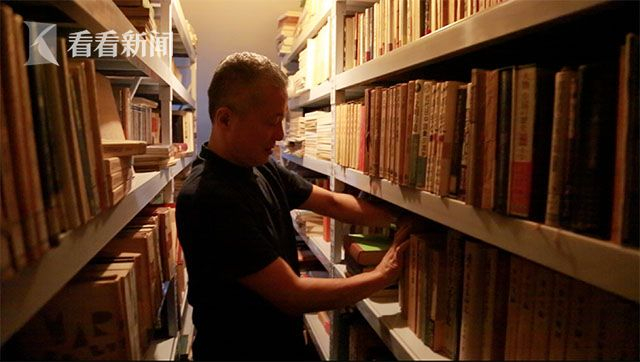 阁楼上的“藏书阁”