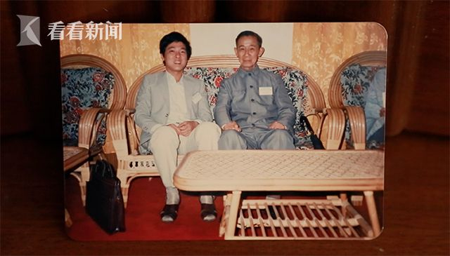韩昇与父亲韩国磐先生