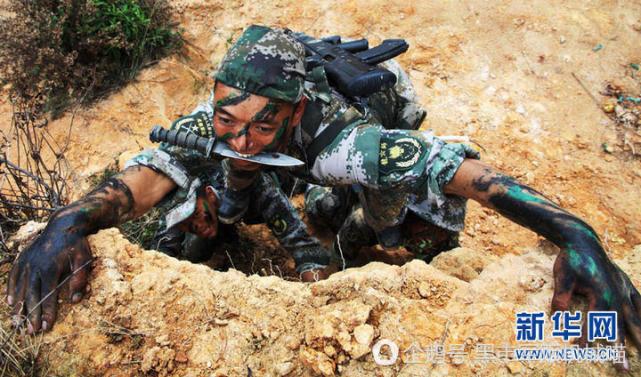 军人的血性并不需要这种毫无意义的摆拍才能彰显。我们的宣传策略和装备水平一样,也应该与时俱进