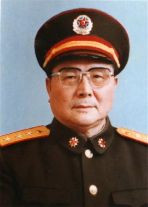 6eb49b向守志(中国军网 资料图)3c1575c450cc311147f4a160d7.jpg