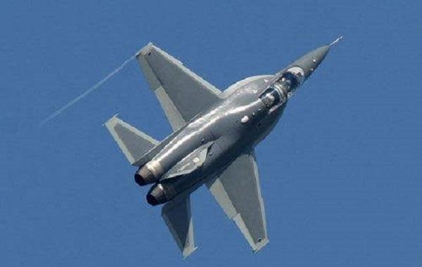 以JL-10服役为楔机,中国空军对训练体系进行了调整,进一步加强战术运用