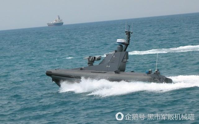 因为兵源不足逼得以色列人只能开发保护者这种无人武装快艇来应急,这也说得上是很有以色列特色了