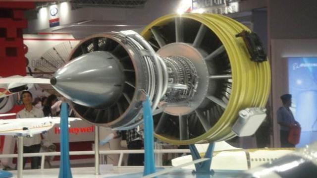 ▲长江1000航空发动机模型
