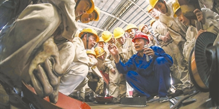 【加强基层工会建设调研行】背上行囊驻企蹲点