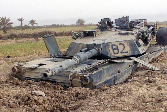 M1A2在中东破身