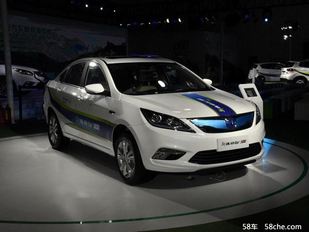 长安逸动EV300正式亮相 10月19日将上市