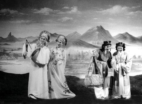 《梁山伯与祝英台》剧照