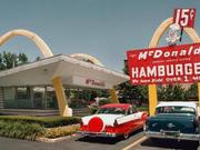 为啥叫金拱门：麦当劳创始人认为该造型能抓食客眼球