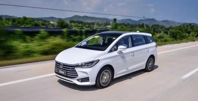 10万买纯正自动挡MPV，好口碑、实力派，小明看的这些你一定要看！