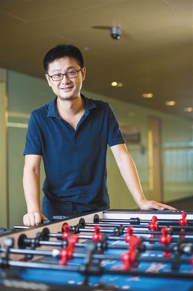 微软(亚洲)互联网工程院副院长、小冰的全球负责人李笛。受访者供图