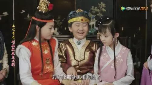 《小戏骨:红楼梦之刘姥姥进大观园》剧照。