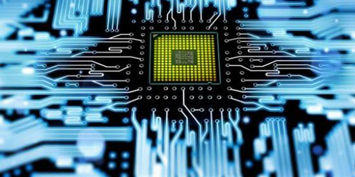 不缺钱不缺市场,但中国半导体缺6万人才