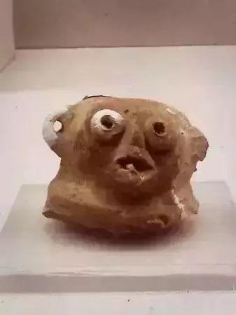甘博藏,这眼神~