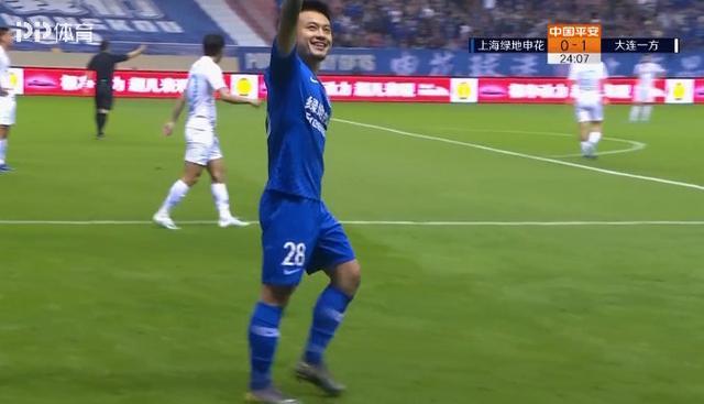 2-1！申花逆转崔康熙双杀老东家，29岁魔翼11次助攻超越奥斯卡