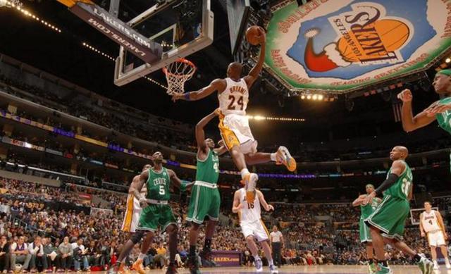 NBA的48分钟比赛与90分钟的足球比赛哪个对体能米乐M6 M6米乐的消耗更大些？(图3)